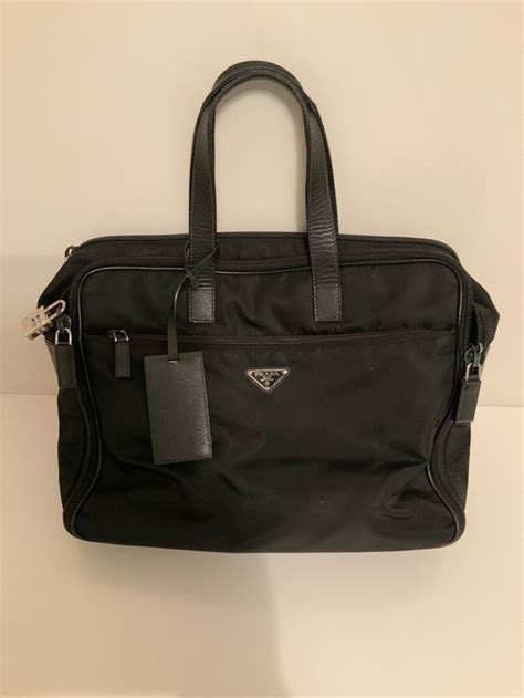 prada laptop tasche